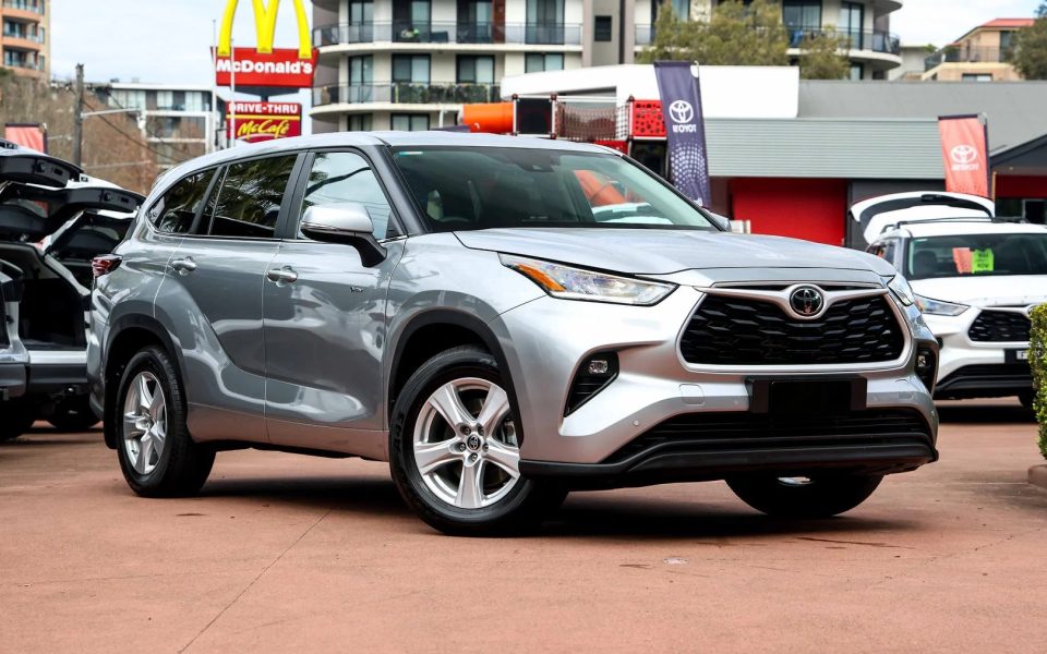 2025 Toyota Kluger GX AWD