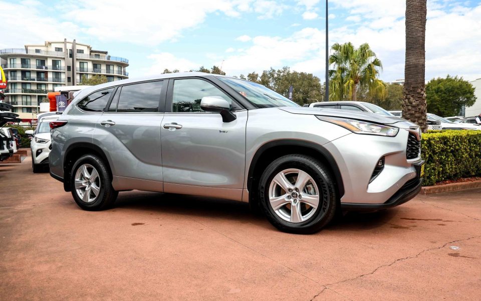 2025 Toyota Kluger GX AWD