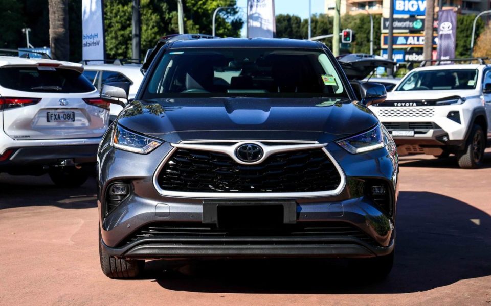 2025 Toyota Kluger GX AWD