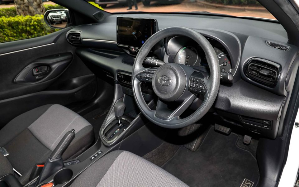 2024 Toyota Yaris Ascent Sport