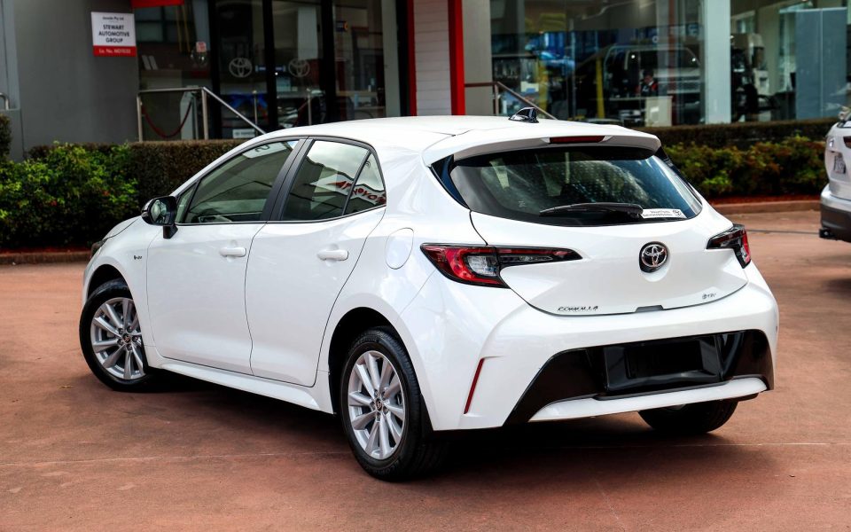 2025 Toyota Corolla Hatch Hybrid Ascent Sport