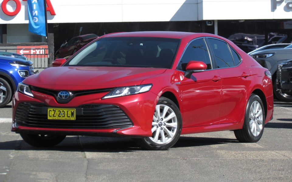 2020 Toyota Camry Ascent
