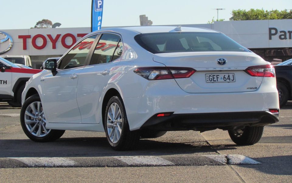 2024 Toyota Camry Hybrid Ascent