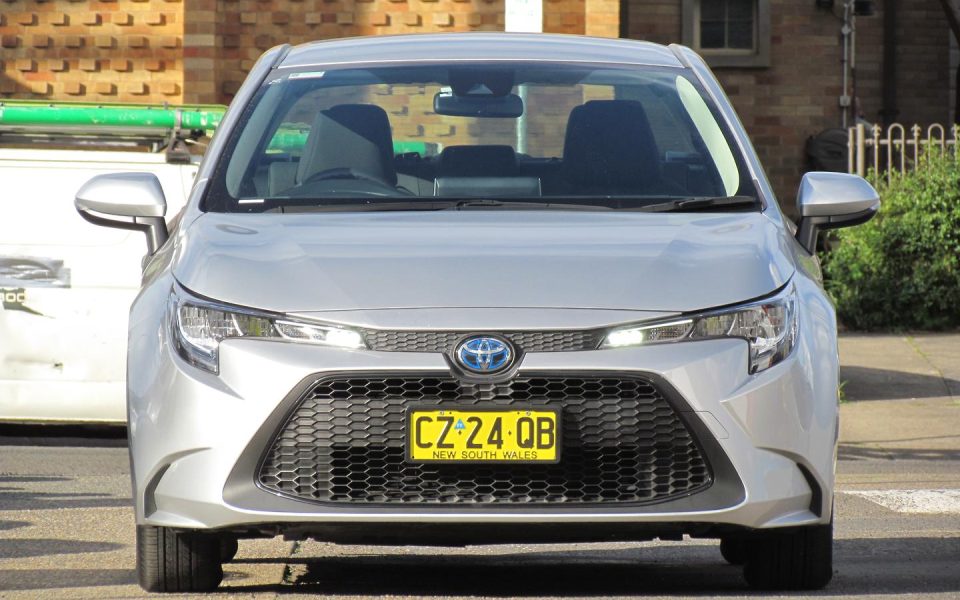 2021 Toyota Corolla Sedan Hybrid Ascent Sport