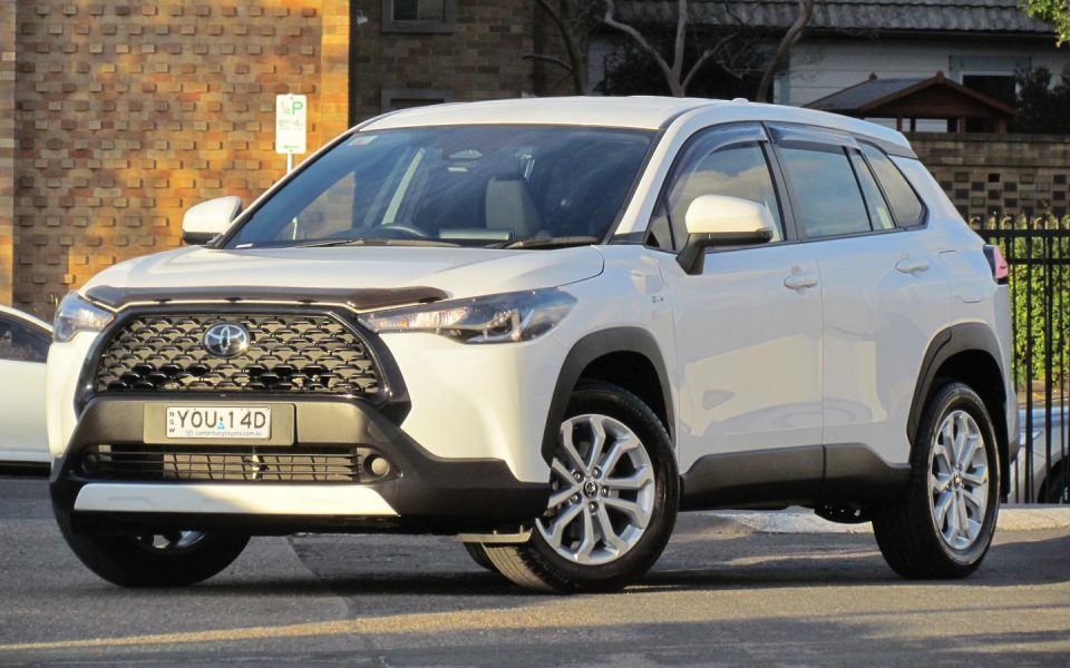 2024 Toyota Corolla Cross Hybrid GX