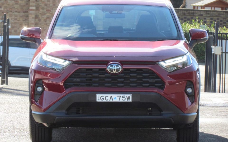 2025 Toyota RAV4 GX-2WD