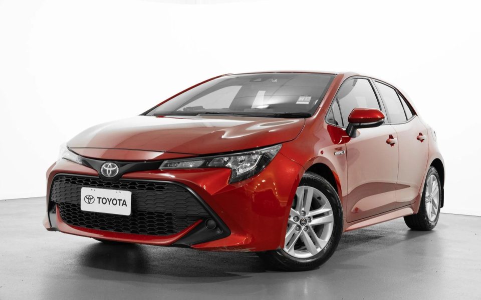 2020 Toyota Corolla Hatch Hybrid Ascent Sport