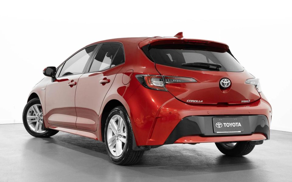 2020 Toyota Corolla Hatch Hybrid Ascent Sport