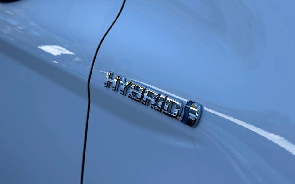 2022 Toyota Camry Hybrid Ascent