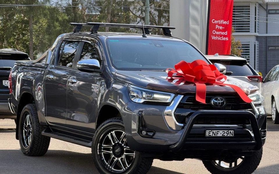 2021 Toyota Hilux SR5