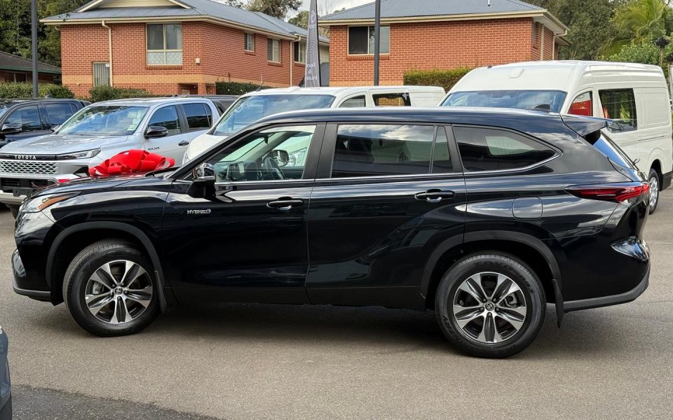2024 Toyota Kluger Hybrid GXL AWD