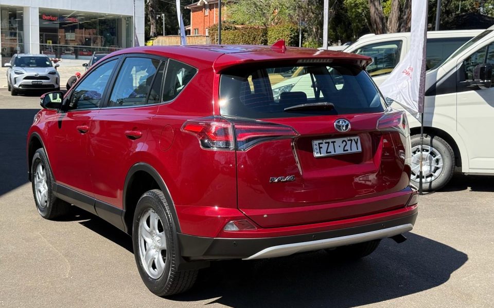 2017 Toyota Rav4 GX-2WD
