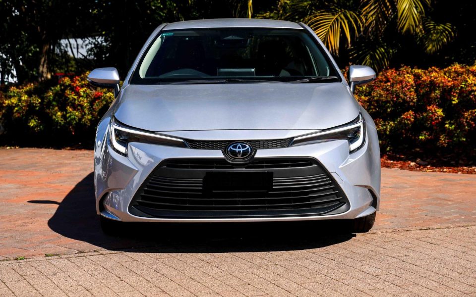 2026 Toyota Corolla Sedan Hybrid SX
