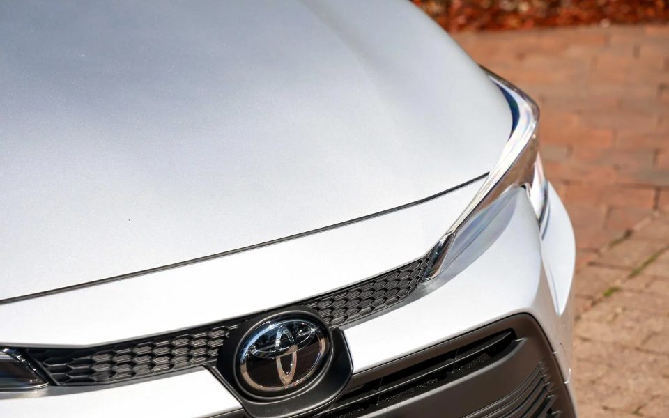2026 Toyota Corolla Sedan Hybrid SX