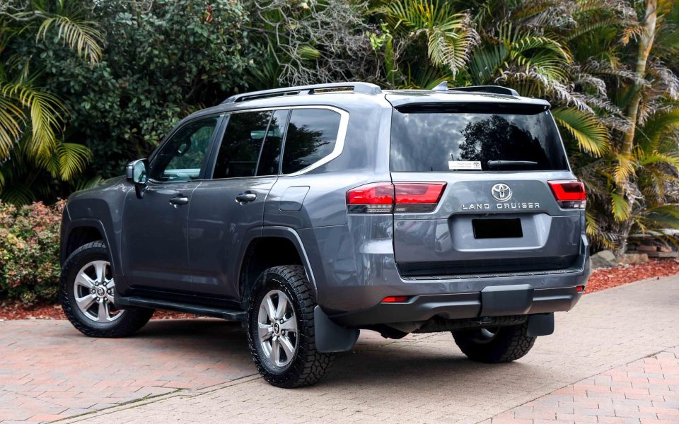 2022 Toyota Landcruiser VX