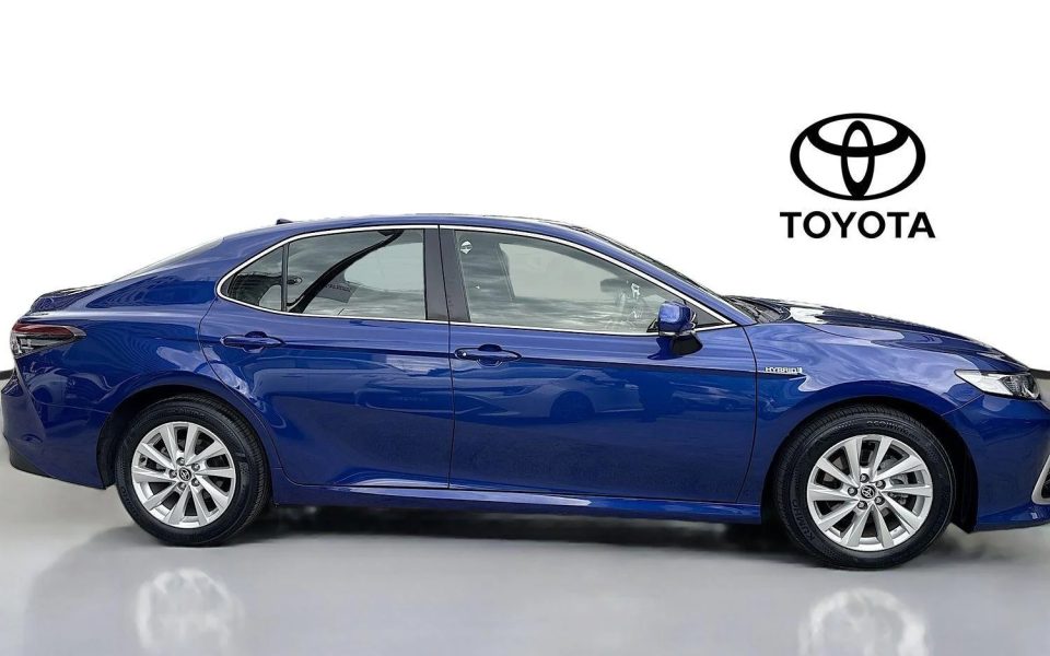 2024 Toyota Camry Hybrid Ascent