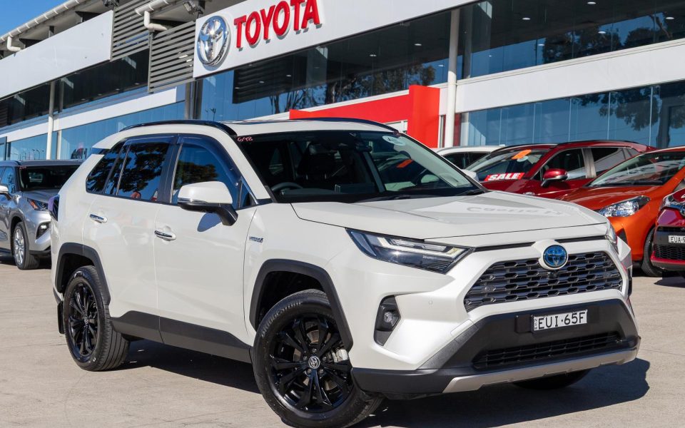 2022 Toyota Rav4 Hybrid Cruiser-AWD