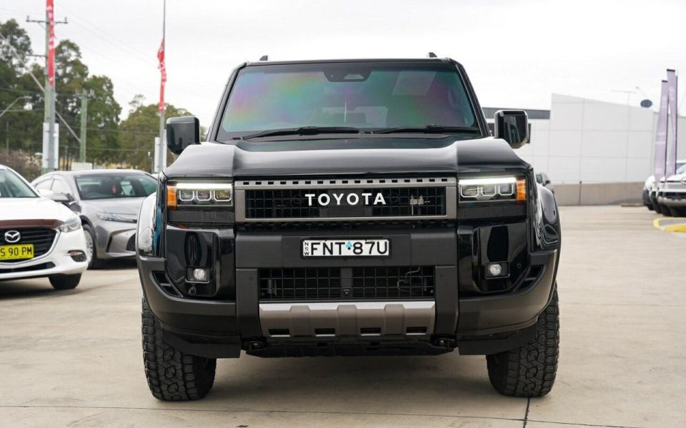 2024 Toyota Landcruiser Prado Altitude