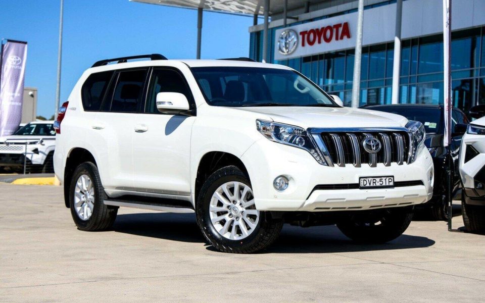 2017 Toyota Landcruiser Prado VX