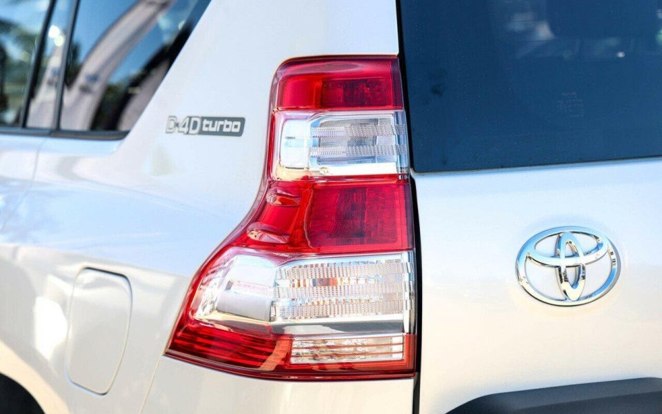 2017 Toyota Landcruiser Prado VX