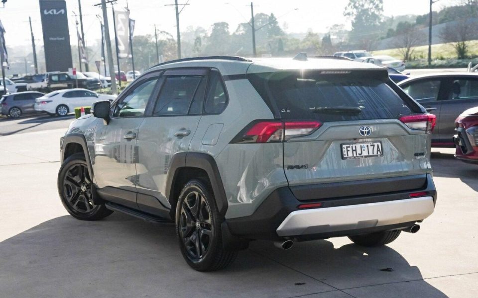2024 Toyota RAV4 Edge AWD