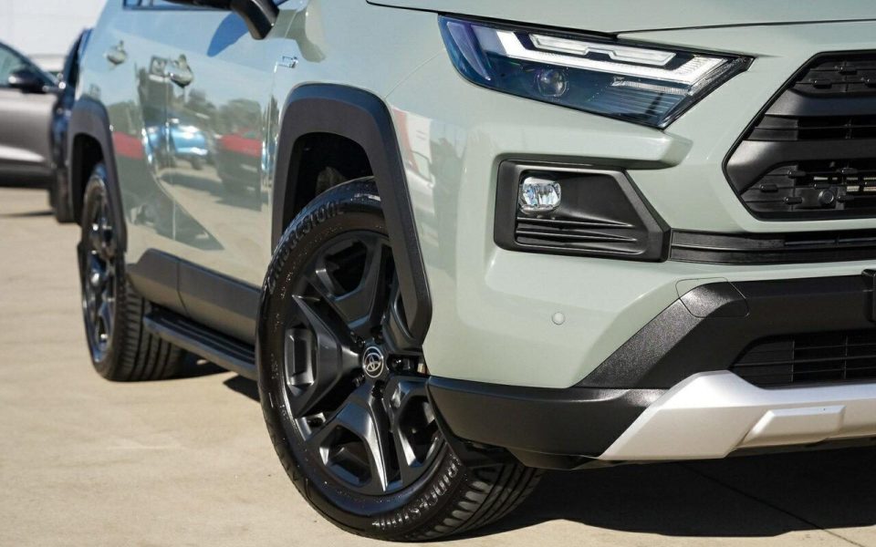 2024 Toyota RAV4 Edge AWD