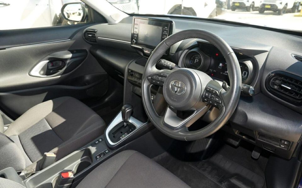 2022 Toyota Yaris Cross GX