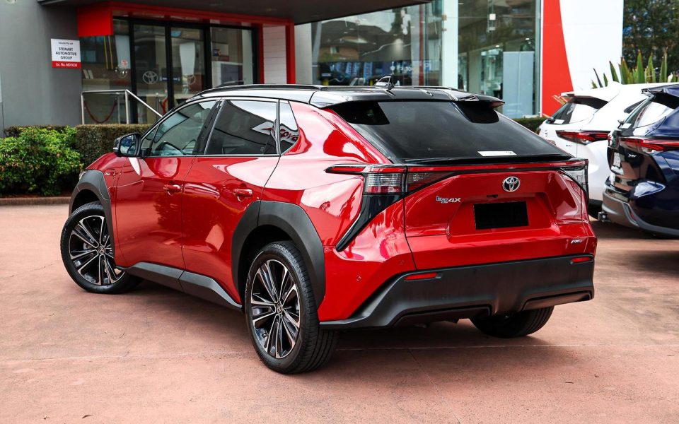 2023 Toyota bZ4X Standard AWD