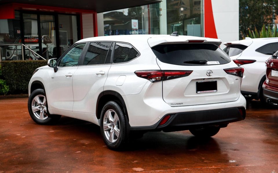 2025 Toyota Kluger Hybrid GX AWD