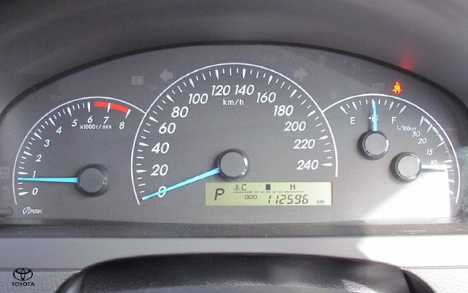 2016 Toyota Camry Altise