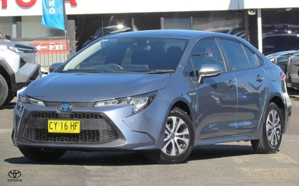 2020 Toyota Corolla Ascent Sport Hybrid