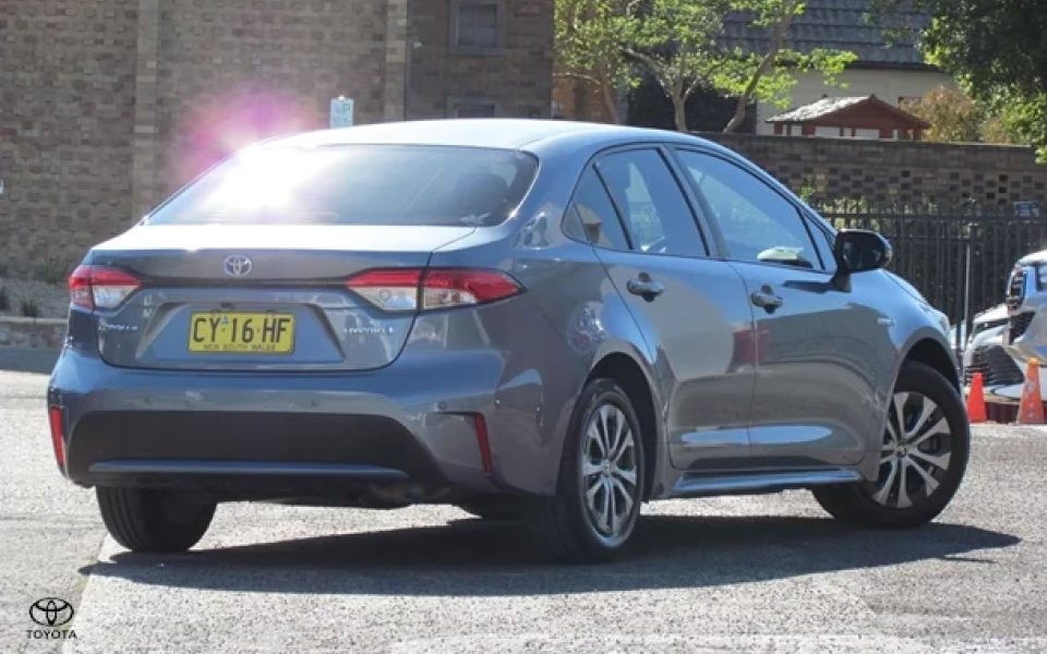 2020 Toyota Corolla Ascent Sport Hybrid