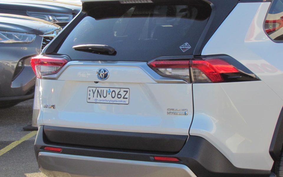 2023 Toyota Rav4 Hybrid Cruiser-AWD