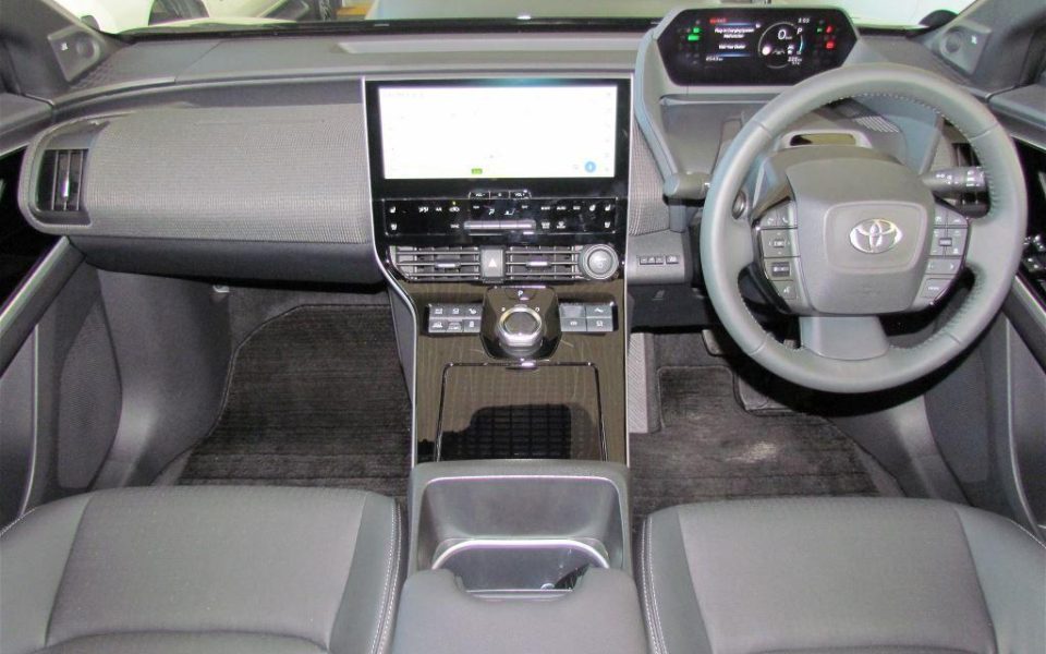 2023 Toyota bZ4x Standard AWD
