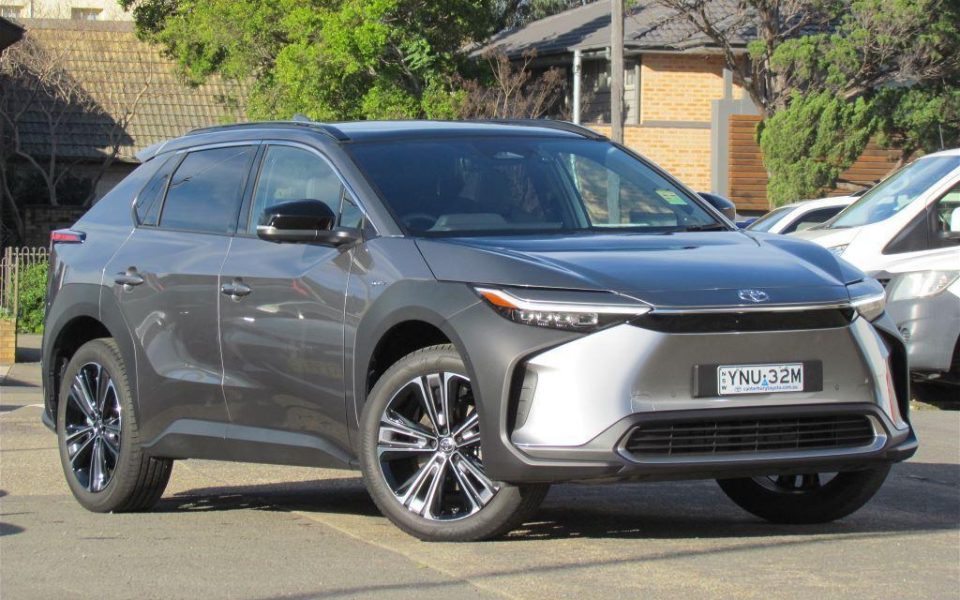 2023 Toyota bZ4x Standard AWD
