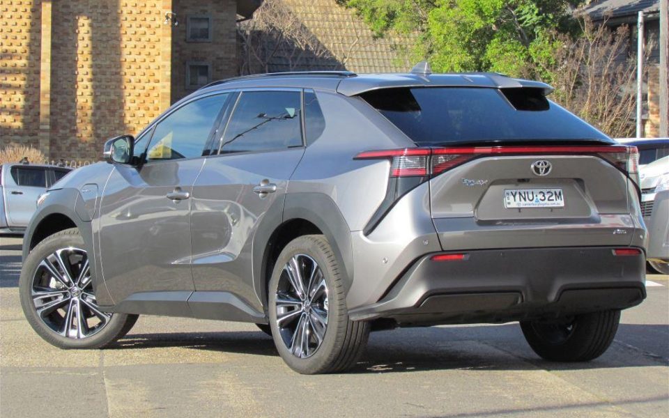 2023 Toyota bZ4x Standard AWD