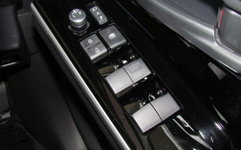 2023 Toyota bZ4x Standard AWD