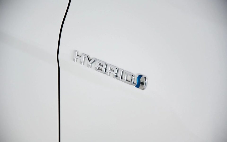 2024 Toyota CAMRY HYBRID Ascent