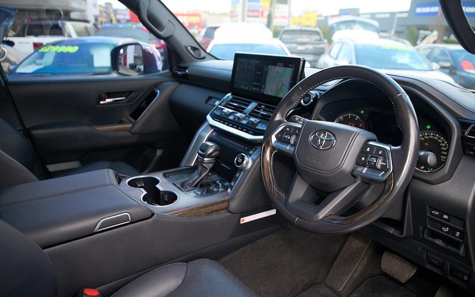 2022 Toyota LANDCRUISER Sahara