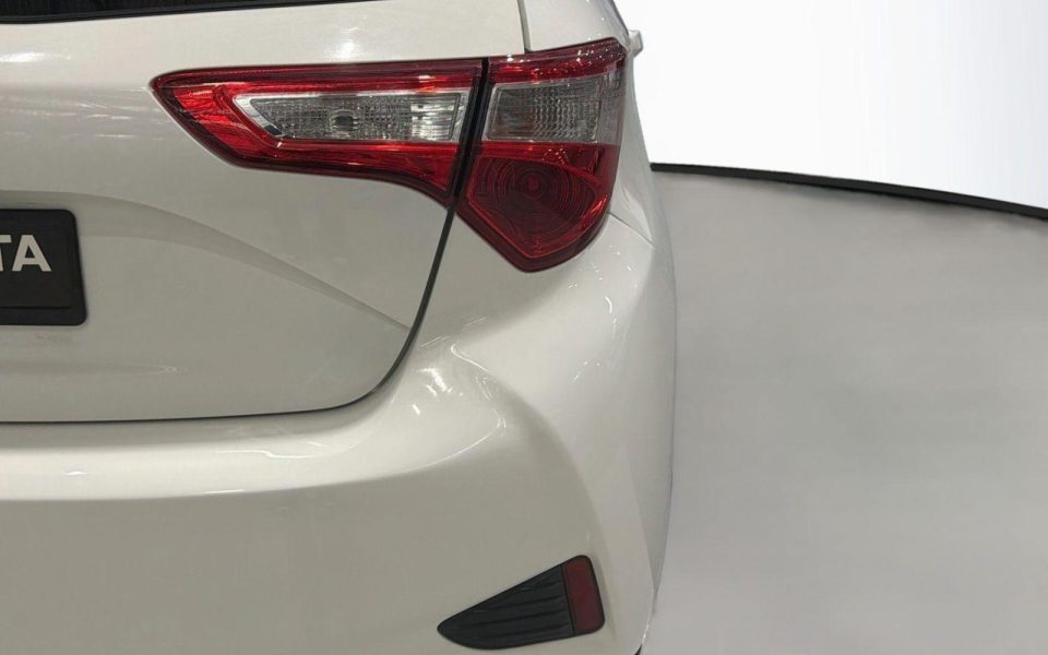 2017 Toyota Yaris Ascent