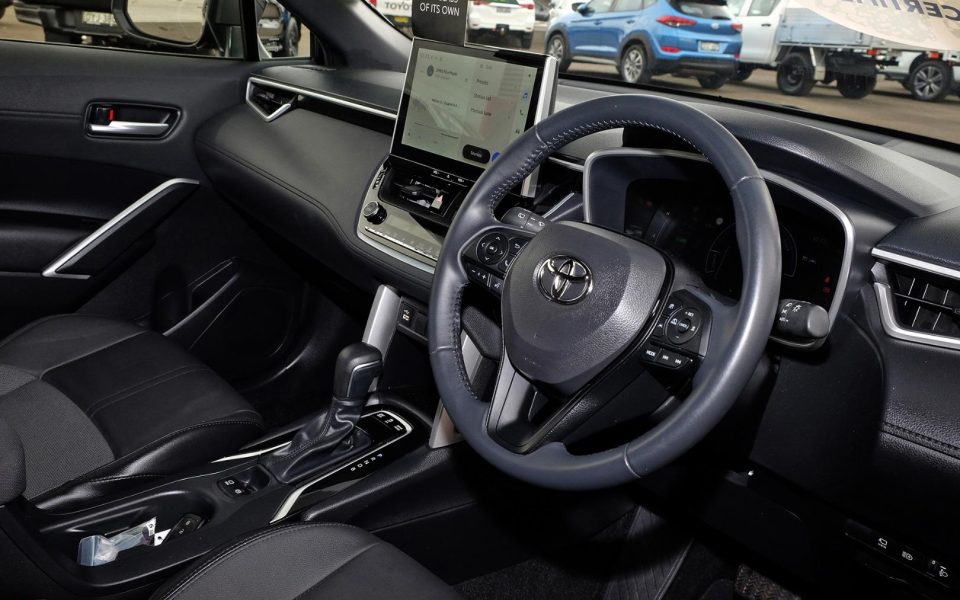 2023 Toyota Corolla Cross Hybrid GXL