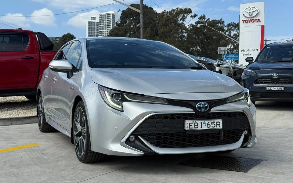 2019 Toyota Corolla Hatch Hybrid ZR