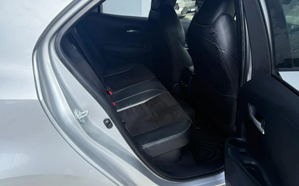 2019 Toyota Corolla Hatch Hybrid ZR