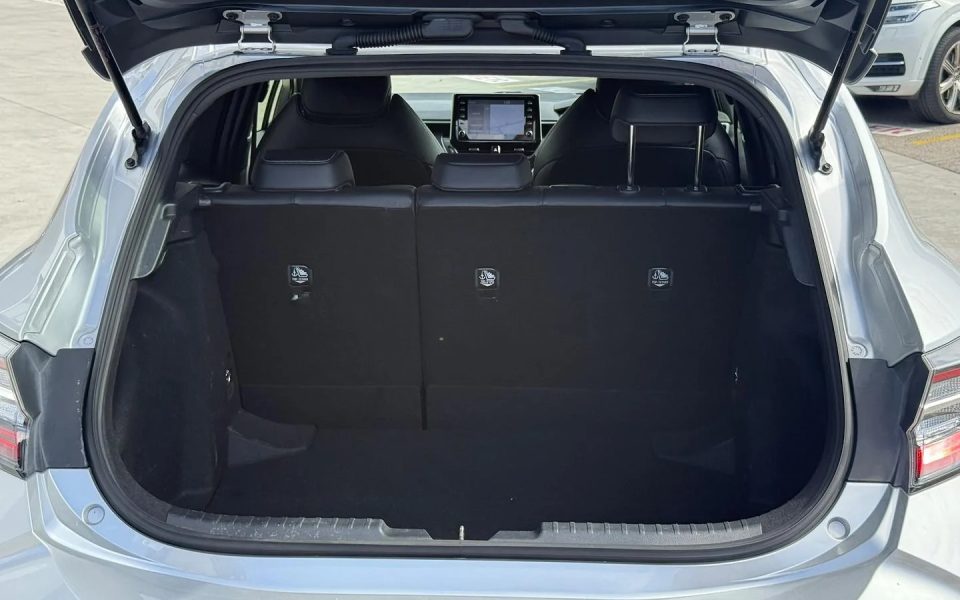 2019 Toyota Corolla Hatch Hybrid ZR