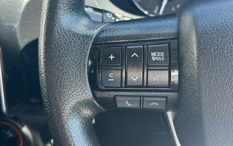 2022 Toyota HiLux 4x4 SR