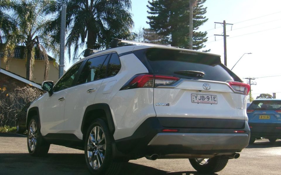 2020 Toyota RAV4 Cruiser 2WD