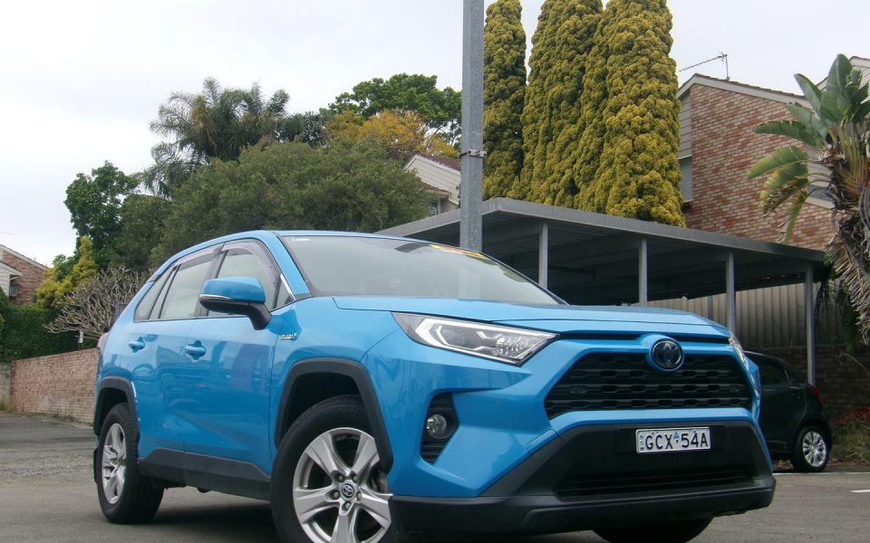 2020 Toyota Rav4 Hybrid GX AWD