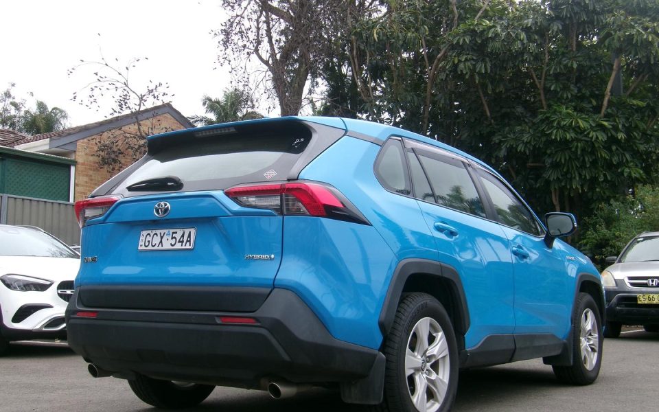 2020 Toyota Rav4 Hybrid GX AWD