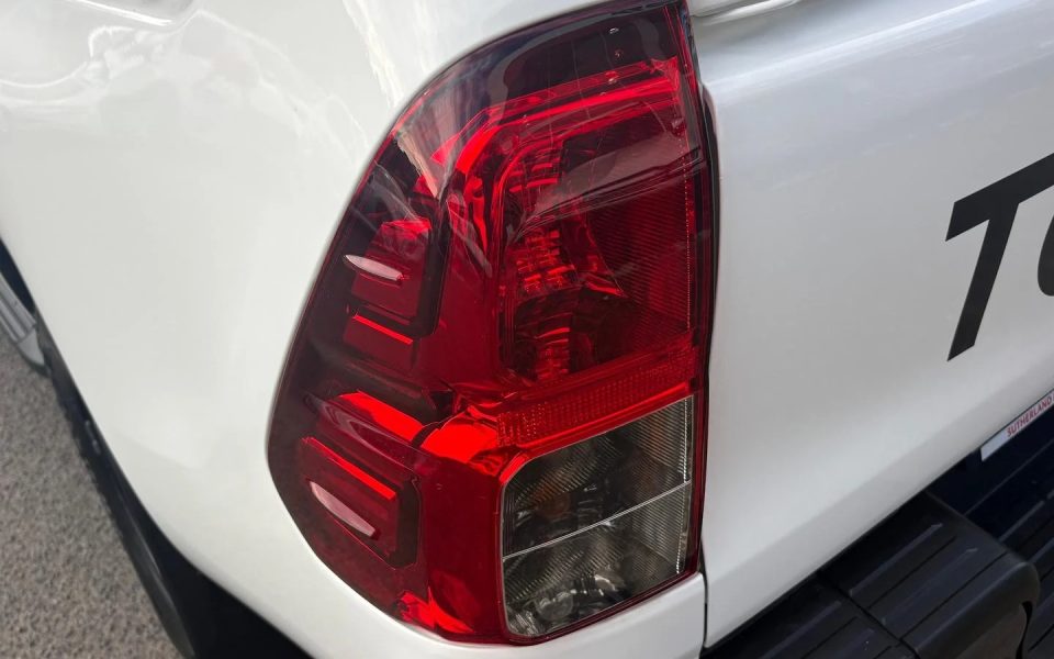2021 Toyota Hilux SR