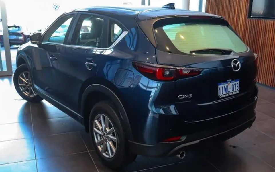 2025 Mazda CX-5 KF2WLA G25 SKYACTIV-Drive FWD Maxx Sport Deep Crystal Blue 6 Speed Sports Automatic